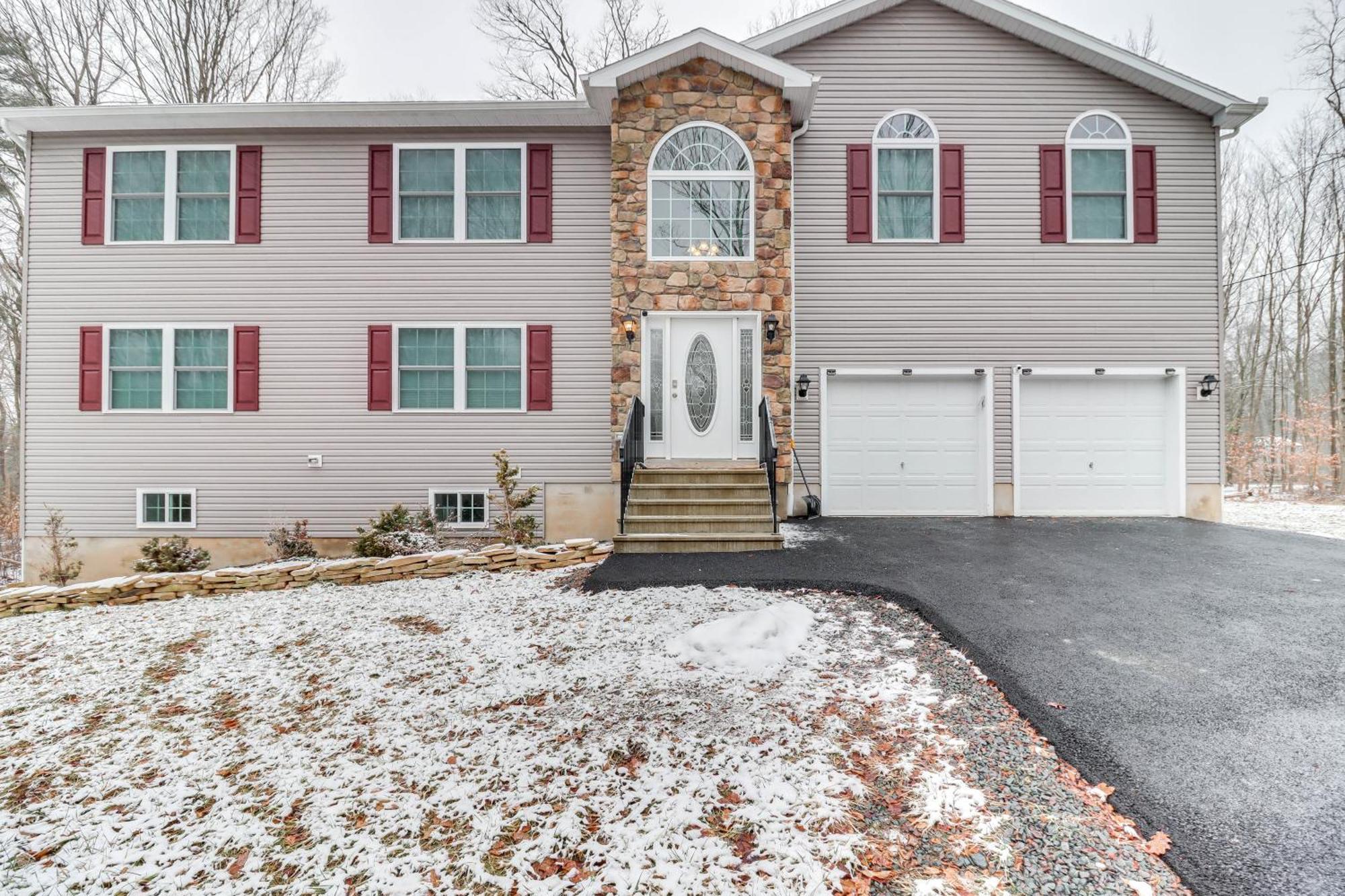 Family-Friendly Arrowhead Lake Home With Kayak! Pocono Lake Exterior photo